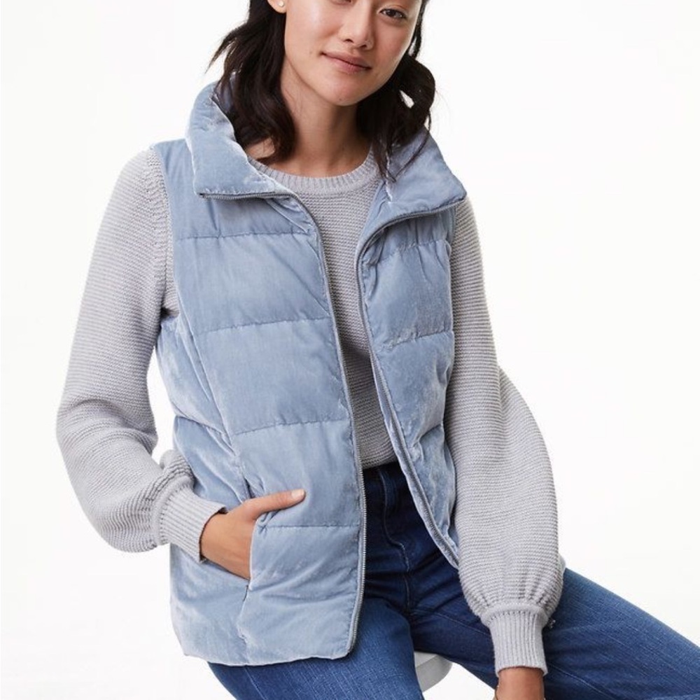 LOFT Women’s Velvet Puffer Light Blue Velour Vest Size Medium